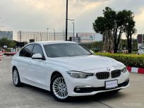 2017 BMW 320d 2.0 Iconic รถเก๋ง 4 ประตู ดาวน์ 0%