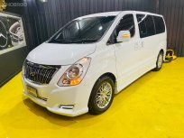 2017 Hyundai Grand Starex 2.5 Premium รถตู้/VAN รถบ้านมือเดียว