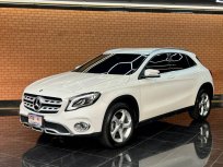 2020 Mercedes-Benz GLA200 1.6 Urban เจ้าของขายเอง