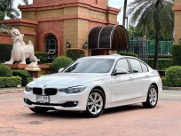 2015 BMW 320i 2 รถเก๋ง 4 ประตู รถบ้านมือเดียว