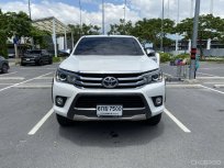 ขาย Toyota Hilux Revo 2.8 G 4WD 2017 สีขาว ขับมือเดียว ไม่เคยชน สภาพดี