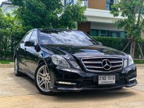2012 Mercedes-Benz E200 AMG สีดำ