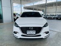 2017 Mazda 3 2.0 S รถเก๋ง 4 ประตู รถบ้านแท้ สภาพสวยมากไม่ผิดหวังค่ะ