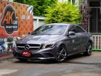 2016 Mercedes-Benz CLA200 1.6 Urban รถเก๋ง 4 ประตู 