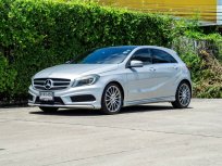 2015 Mercedes-Benz A180 1.6 AMG Sport รถเก๋ง 5 ประตู รถบ้านมือเดียว