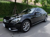 2015 Mercedes-Benz C180 1.6 Avantgarde รถเก๋ง 4 ประตู 