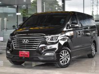 Hyundai H-1 2.5 Elite ปี 2019 สภาพป้ายแดง ไมล์ 30,000 โล รถบ้านมือเดียว
