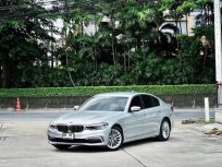 2017 BMW 520d 2.0 Luxury รถเก๋ง 4 ประตู รถบ้านแท้