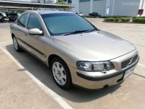 รถมือสอง 2004 Volvo S60 2.3 รถเก๋ง 4 ประตู  ราคาถูก