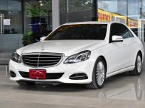 Mercedes-Benz E300 2.1 BLUETEC HYBRID ปี 2015 รถบ้านมือเดียว ใช้น้อยมากเข้าศูนย์ตลอด สวยเดิมทั้งคัน
