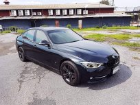 Bmw 330e sport plug in hybrid สีดำ ปี 2018 Bsi ปลายปี เลขไมล์ 80,000 km. รถศูนย์ มือเดียว