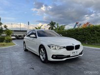 2017 BMW 320i 2 รถเก๋ง 4 ประตู รถบ้านมือเดียว