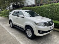 2013 Toyota Fortuner 3.0 V SUV รถสภาพดี มีประกัน