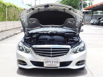 2014 Mercedes-Benz 300E 3.0 Classic รถเก๋ง 4 ประตู ฟรีดาวน์