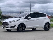 2015 Ford Fiesta 1.5 Trend รถเก๋ง 5 ประตู 