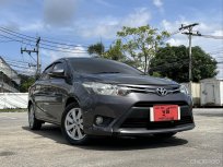 2015 Toyota VIOS 1.5 E รถเก๋ง 4 ประตู ออกรถ 0 บาททุกอาชีพ