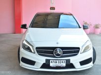 2013 Mercedes-Benz A180 1.6 AMG Sport รถบ้านดูแลรักษาอย่างดี หลังคาแก้ว