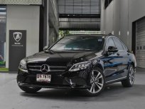 2019 Mercedes-Benz C220 2.0 d Avantgarde รถเก๋ง 4 ประตู รถสภาพดี มีประกัน