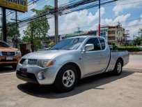 MITSUBISHI TRITON 2.5 GLX CAB เกียร์ธรรมดา ปี2005