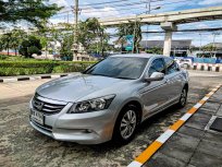 2012 Honda ACCORD 2.0 E i-VTEC รถเก๋ง 4 ประตู 