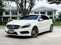 2015 Mercedes-Benz A180 1.6 AMG Sport รถเก๋ง 5 ประตู 