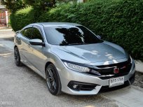 2016 Honda CIVIC 1.5 Turbo RS รถเก๋ง 4 ประตู 