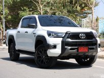 Toyota Hilux Revo D-Cab 4x4 2.8 High AT 60th Anniversary ปี 2022 รถป้ายแดง รถบ้านแท้ๆ