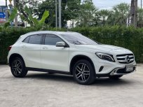  2016 Benz GLA200 1.6 2016 SUV เลขไมล์ 44,000 กิโลเมตร  เจ้าของขายเองไม่ใช่เต๊น