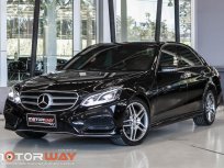 Mercedes-Benz E 300 BlueTEC Hybrid AMG สี Obsidian Black   ปี 2016  วิ่ง 104,xxx km