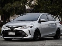 2017 Toyota VIOS 1.5 E รถเก๋ง 4 ประตู ผ่อน