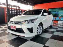 2017  YARIS ตัวท็อป ชุดแต่งครบ สวยเทียบห้าง ไม่มีประวัติชน โปรคุ้มสุดพิเศษ