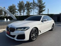 2021 BMW 520d 2.0 M Sport รถเก๋ง 4 ประตู รถสวย ประวัติดี 