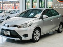 2015 Toyota VIOS 1.5 E รถเก๋ง 4 ประตู 2015