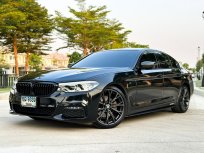 2020 BMW 520d 2.0 M Sport รถเก๋ง 4 ประตู 