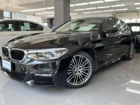2017 BMW 530i 2.0 M Sport รถเก๋ง 4 ประตู ประวัติศูนย์ สภาพสวย