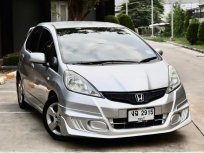 2012 Honda JAZZ 1.5 S i-VTEC รถเก๋ง 5 ประตู ออกรถ0บาท