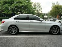 Mercedes-Benz C300 2.1 Blue TEC HYBRID AMG Dynamic 