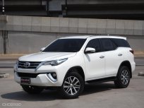 2015 Toyota Fortuner 2.4 V Navi SUV 