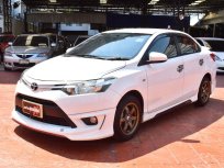 2016 Toyota VIOS 1.5 J รถเก๋ง 4 ประตู ออกรถ 0 บาท ออกง่ายผ่อนสบาย 