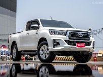 TOYOTA Hilux Revo 2.4 E PLUS SMARTCAB Prerunner 6MT 4WD ปี2018