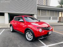 2014 NISSAN JUKE 1.6E INVADER สีแดง ตัวถังสวยไม่เคยมีอุบัติเหตุหนัก ไมล์น้อย กล้องหลัง พร้อมใช้งาน