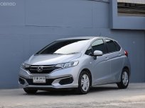 ขาย รถมือสอง 2018 Honda JAZZ 1.5 S i-VTEC รถเก๋ง 5 ประตู  รถสภาพดี มีประกันเครื่องเกียร์
