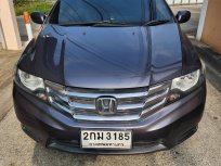 HONDA CITY 1.5 S ปี 2013 สีเทา เกียร์ออโต้ เป็นรถมือเดียว เลขไมล์ 51,000 km