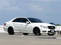 2012 Mercedes-Benz E200 CGI 1.8 Avantgarde รถเก๋ง 4 ประตู ผ่อน รถบ้าน ไมล์น้อย ขายเอง 