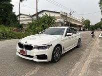 2019 BMW 530e 2.0 M Sport รถเก๋ง 4 ประตู ออกรถง่าย  วารันตีเพิ่ม ถึงปี 2570 