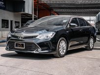 2016 Toyota CAMRY 2.0 G รถเก๋ง 4 ประตู 