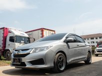 2014 Honda CITY 1.5 V i-VTEC รถเก๋ง 4 ประตู 