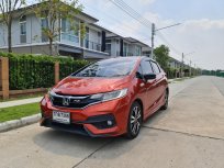 Honda JAZZ 1.5 RS i-VTEC 2018 รถบ้าน เจ้าของขายเอง เลขไมล์น้อย มีประกันชั้น 1