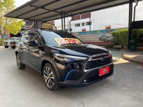 ขายรถมือสอง Toyota Cross 1800 cc HV premium safety ปี 2020