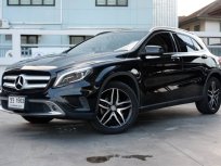 2017 Mercedes-Benz GLA200 1.6 Urban รถเก๋ง 5 ประตู รถบ้านแท้